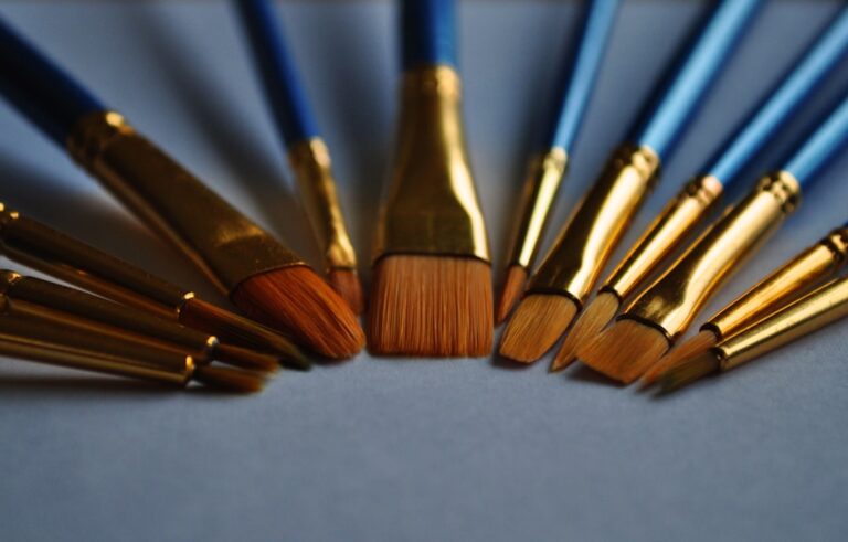 Essential Parts of a Floor Buffer Machine Photo Brushes